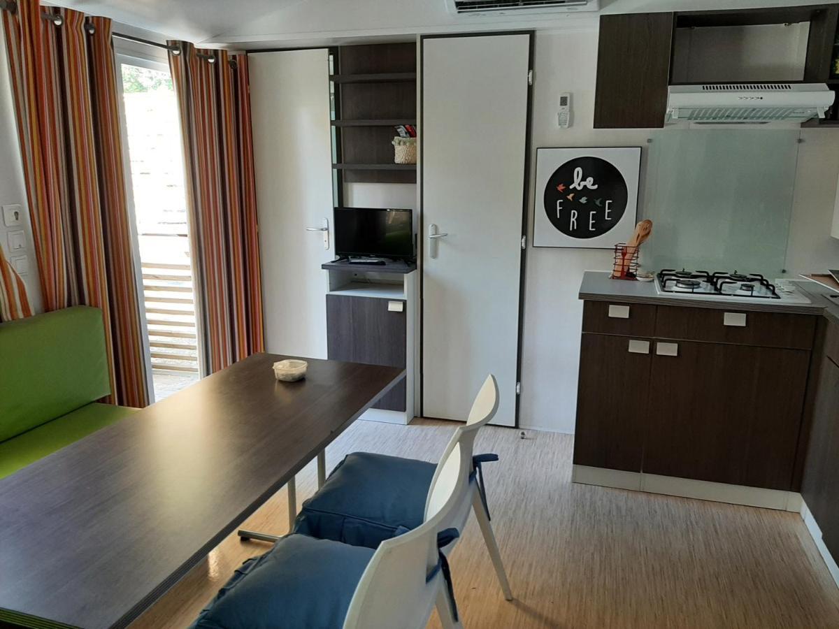 Mobile Home Entierement Equipe La Roque-d'Antheron Eksteriør billede