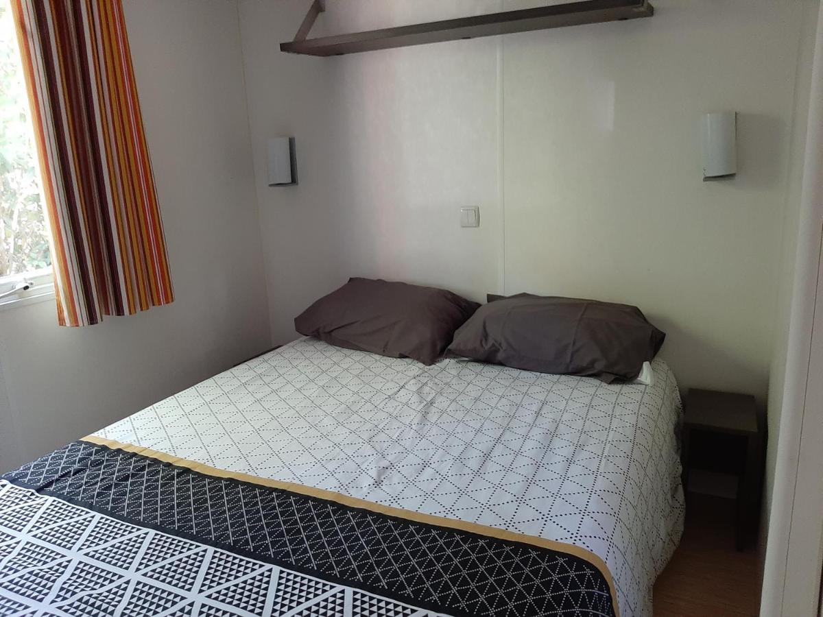 Mobile Home Entierement Equipe La Roque-d'Antheron Eksteriør billede